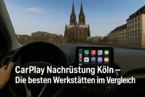 Fahrerblick auf den Kölner Dom mit Apple CarPlay Display – Symbolbild für CarPlay Nachrüstung in Köln.